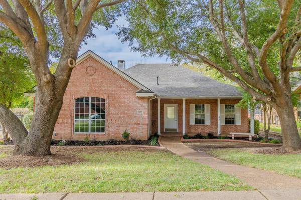 3109 Lakeway Drive, Rowlett, TX 75088