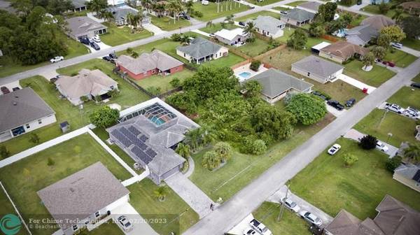 1950 SW Lennox St, Saint Lucie Village, FL 34953