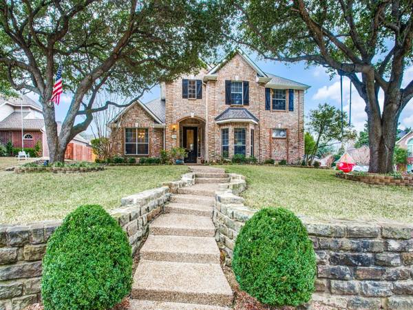 1902 Chapel Cove, Rowlett, TX 75088