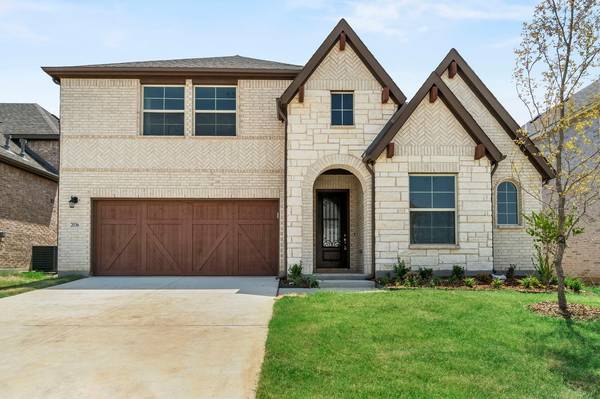 2036 Hollowcreek Trail, Lewisville, TX 75010