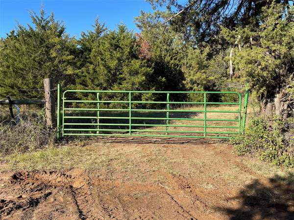 10ac Tract 2 County Road 1156, Brashear, TX 75420