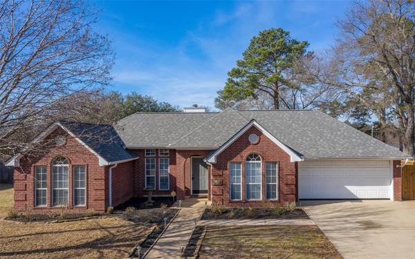 3709 Linda Kaye Drive, Longview, TX 75604