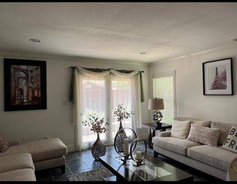 417 Hanover Lane, Irving, TX 75062