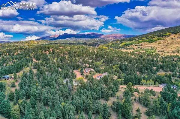 345 Bennett DR, Cripple Creek, CO 80813