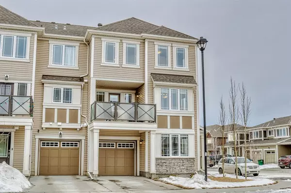 Airdrie, AB T4B 4B3,26 Hillcrest SQ SW