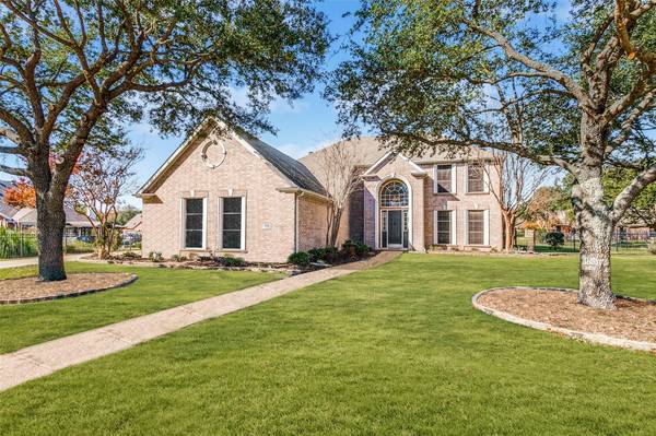 209 Stanford Court, Heath, TX 75032