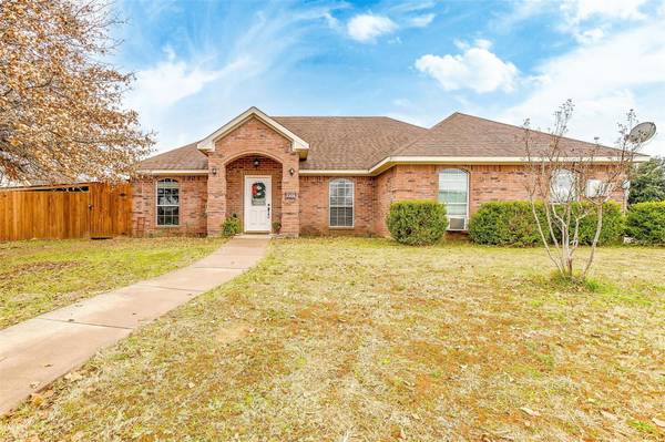 901 Spring Creek Street, Keene, TX 76031