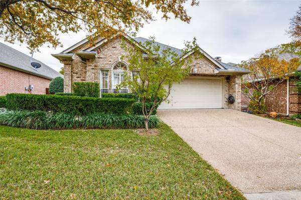 1704 Villa Court, Corinth, TX 76210