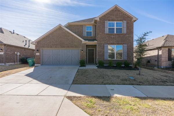 6032 Sutton Fields Trail, Aubrey, TX 76227