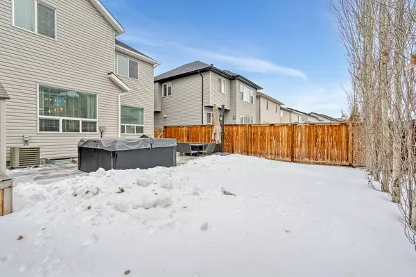 Calgary, AB T3M 1L9,199 Cranston Gate SE