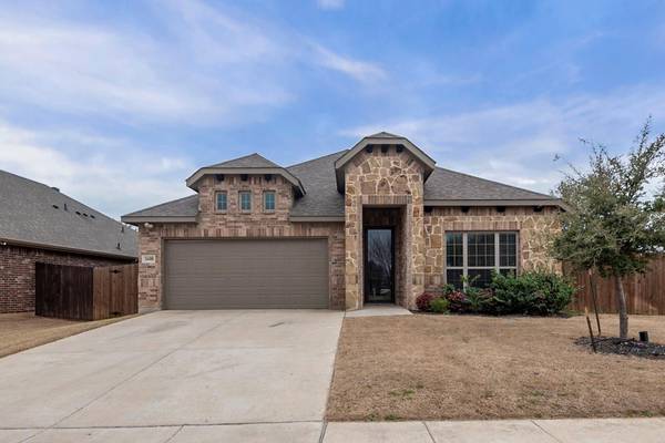 1600 Baslow Lane, Burleson, TX 76028