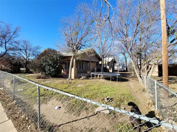 Baird, TX 79504,340 W 3rd Street