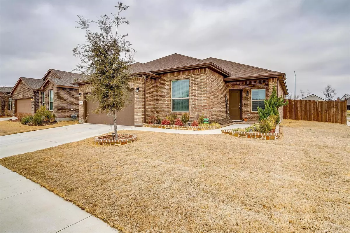 Fort Worth, TX 76179,5100 Sugarcane Lane