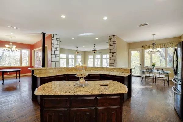 Oak Point, TX 75068,1100 Oak View Court