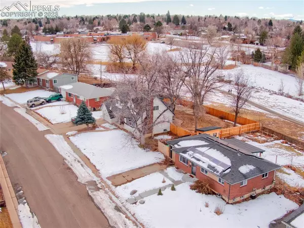 Centennial, CO 80112,7882 E Briarwood BLVD