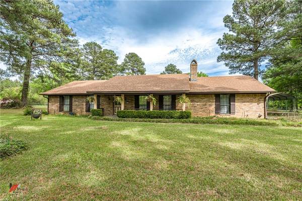 7417 Waterwood Drive, Greenwood, LA 71033