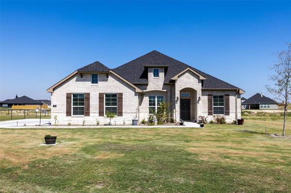 102 Mossy Creek Trail, Rhome, TX 76078