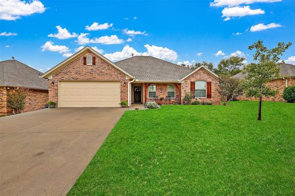 1011 Shelly Drive, Keene, TX 76031