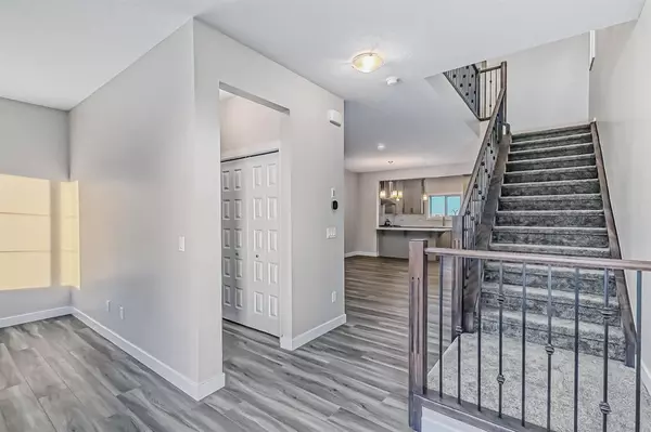 Calgary, AB T3R1Y3,28 Sage Hill CRES NW