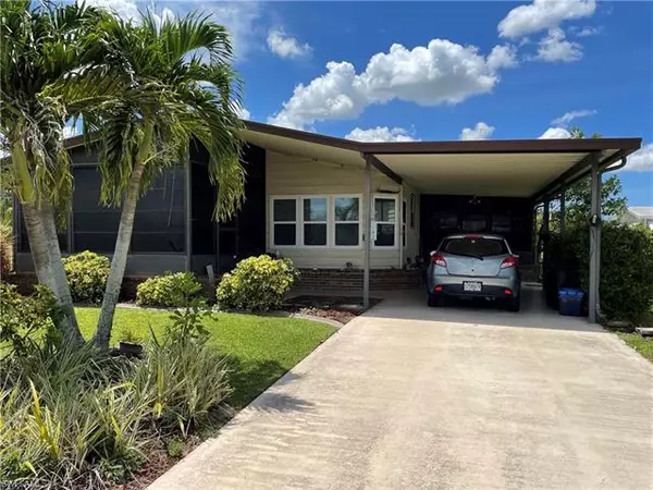 3133 Longview DR, North Fort Myers, FL 33917