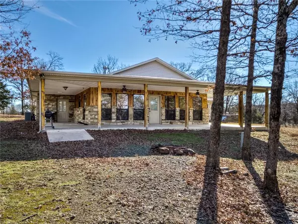 1656 McNally Road, Eufaula, OK 74432