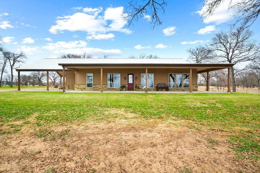 990 Doss Road, Millsap, TX 76066