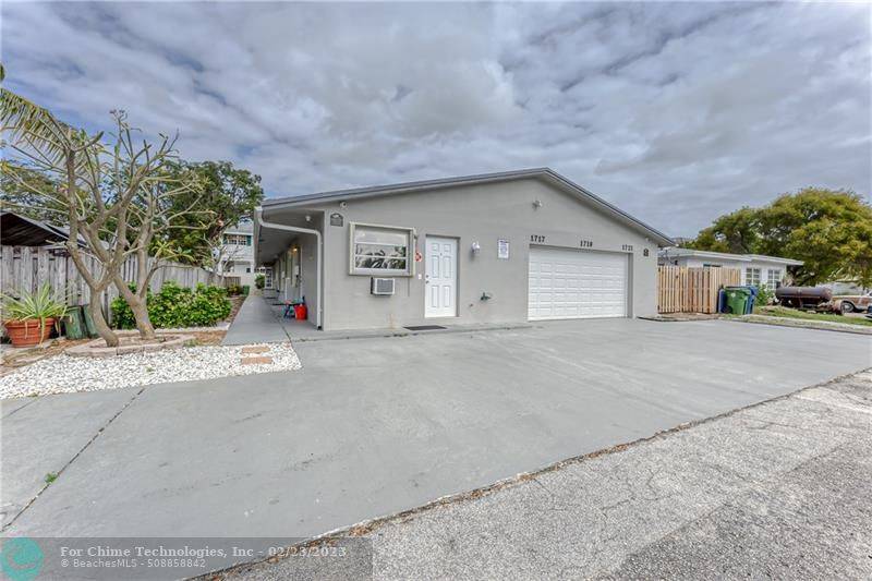 1717 NE 25th St,  Wilton Manors,  FL 33305