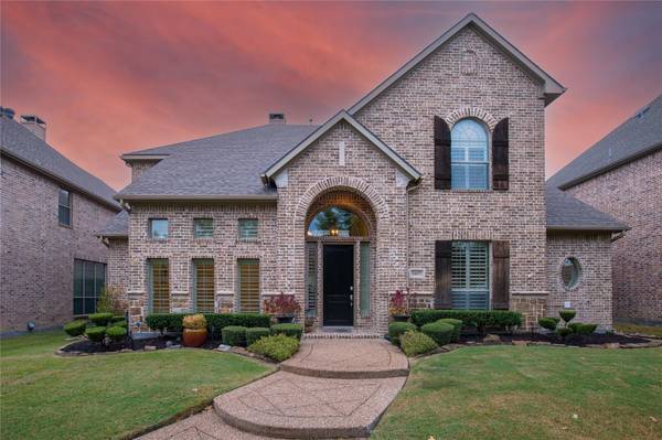 2437 Lady Of The Lake Boulevard, Lewisville, TX 75056