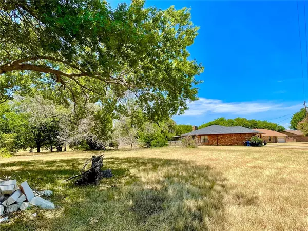 Granbury, TX 76048,1109 3rd Street