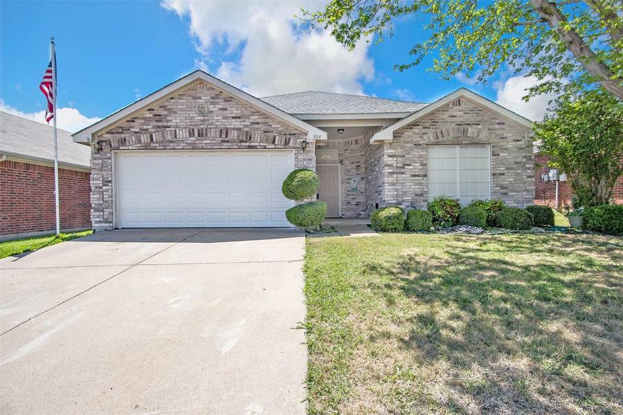 304 Montana Drive, Arlington, TX 76002