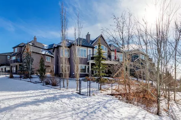 Calgary, AB T3H 0E9,525 Aspen Glen PL SW