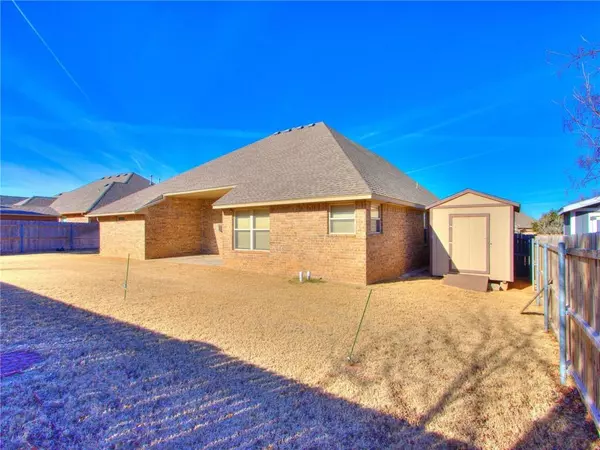 Choctaw, OK 73020,13146 Red Oak Drive