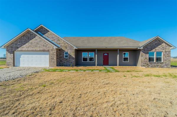 804 Rs County Road 1430,  Point,  TX 75472