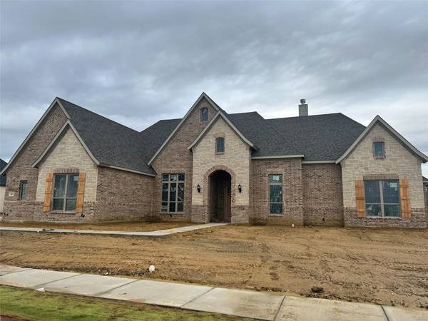 4613 Rambler Way, Midlothian, TX 76065