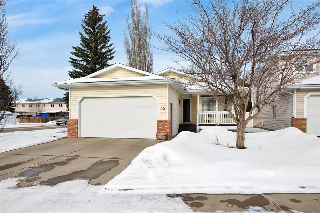 Red Deer, AB T4R 2N3,35 Dann Close