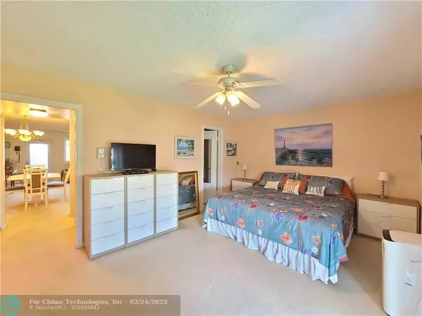 Deerfield Beach, FL 33442,123 Harwood J  #123