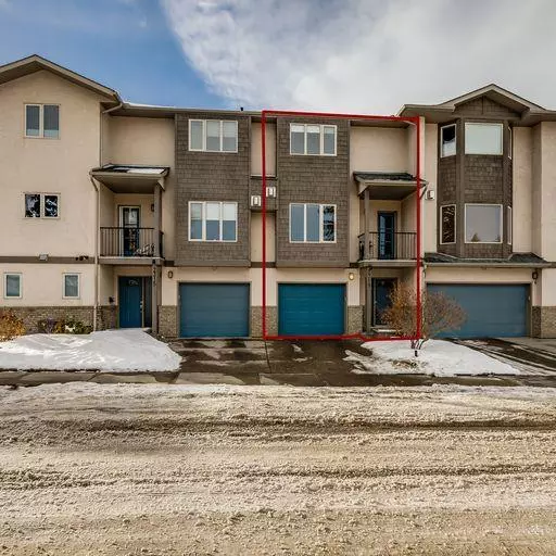 Calgary, AB T2E 9E6,2319 1 ST NE