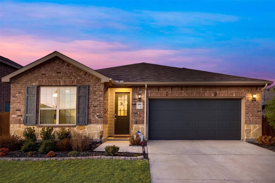 3006 Montrose Court, Heartland, TX 75126