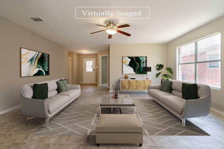 Heartland, TX 75126,2043 Club Oak Drive