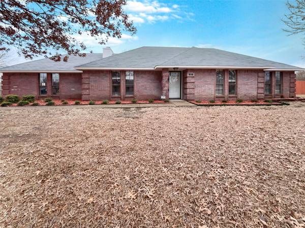 127 Jason Drive, Red Oak, TX 75154