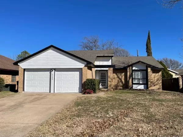 6405 Brookhaven Trail, Fort Worth, TX 76133