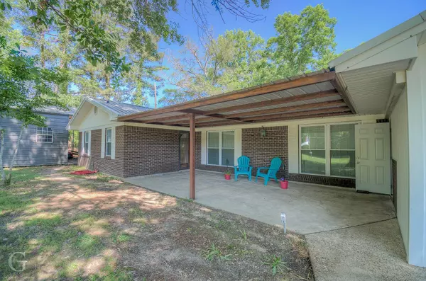 Sarepta, LA 71071,860 King Orchard