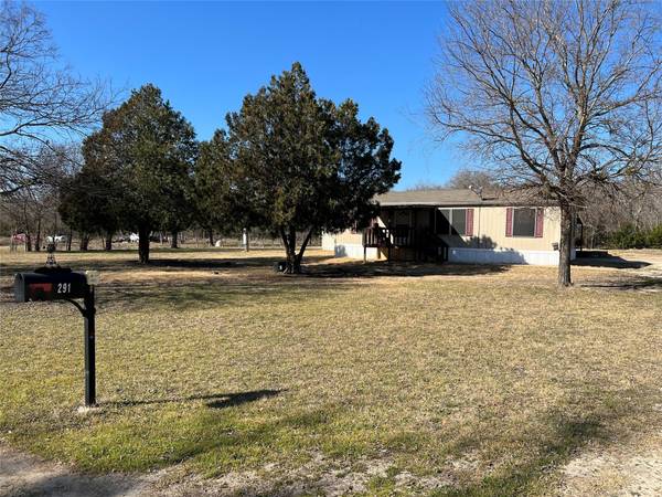 291 E. Denmark, Walnut Springs, TX 76690