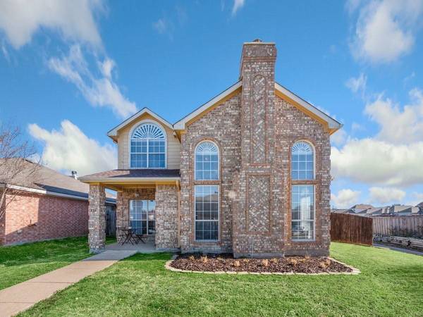 834 Orian Drive, Mesquite, TX 75181