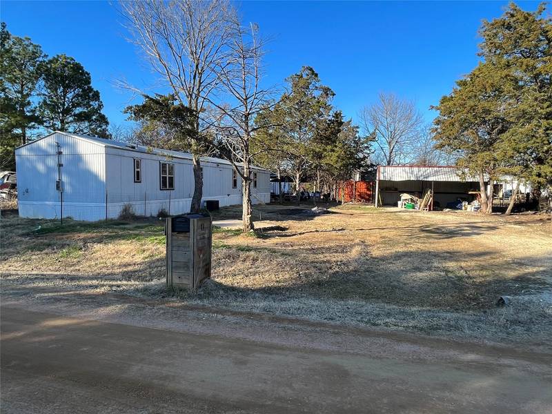 73 Tower Bridge Drive, Gordonville, TX 76245