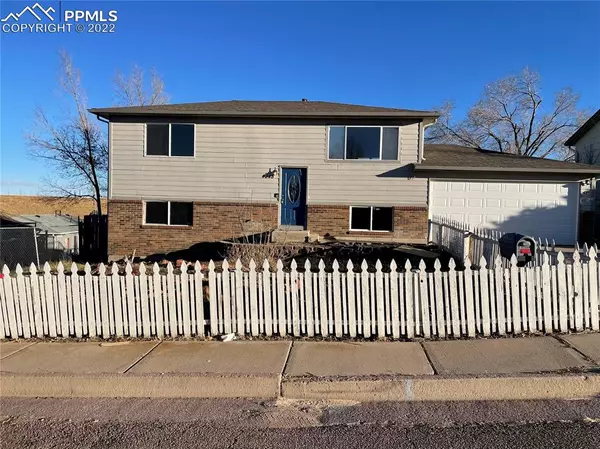 4345 College View DR, Colorado Springs, CO 80906