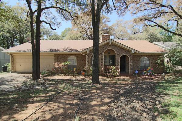 409 Hill Court, Hurst, TX 76053