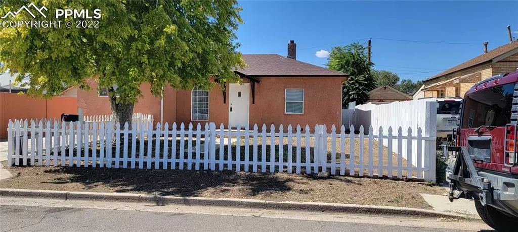 1631 S Cypress ST, Pueblo, CO 81004