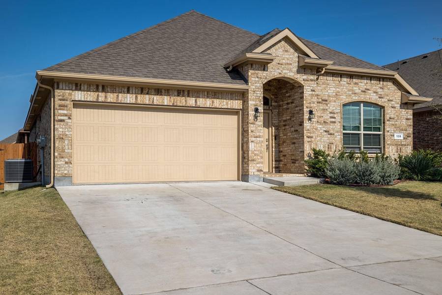 139 Wagon Mound, Waxahachie, TX 75167