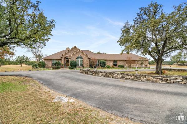 13620 State Highway 22,  Cranfills Gap,  TX 76637